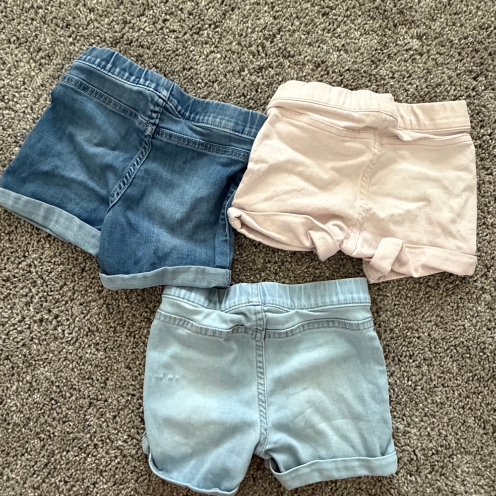 H&M Denim Shorts Trio - Picture 6 of 6